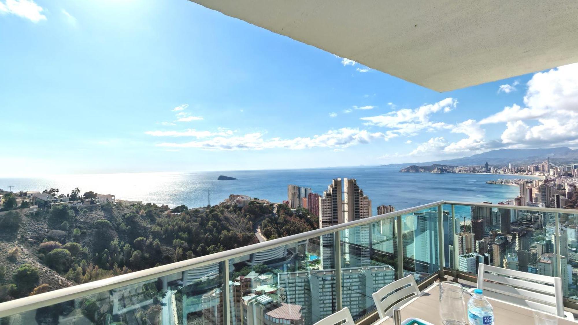 Apartamento Skyline 31 Terraza Privada Con Vistas Al Mar Benidorm Exterior foto